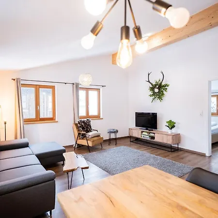 Apartment Allgaeu Huetten Loft - Grosszuegig - Terrasse *